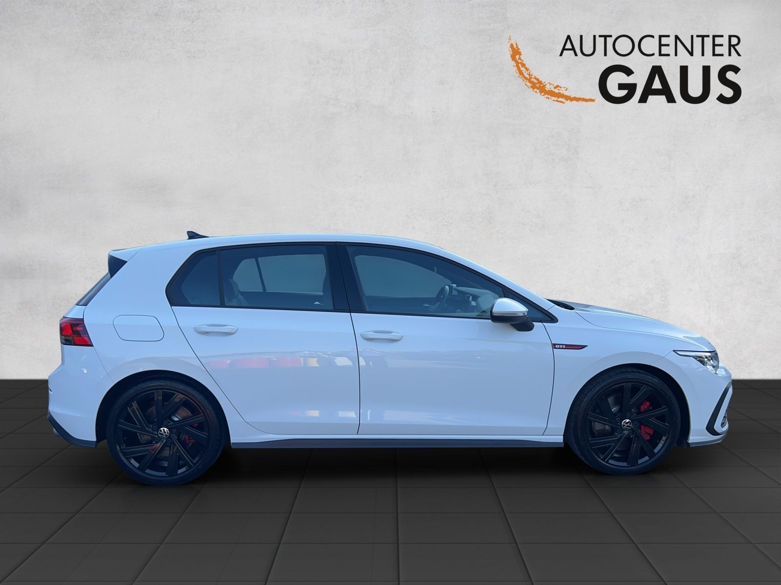 Golf VIII GTI 2.0 TSI DSG LED*CarPlay*Klima
