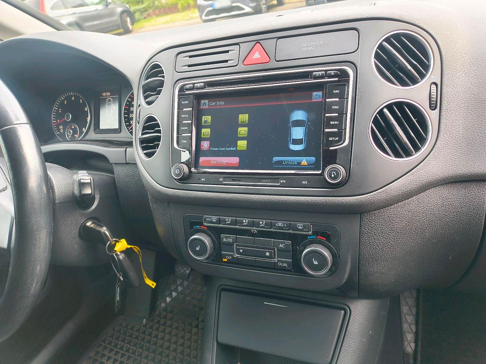 Volkswagen Golf Plus 2011 — photo 12