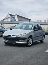 Peugeot 206 TÜV 7.25 Klima - gebrauchte Peugeot 206 aus dem Jahr 1999