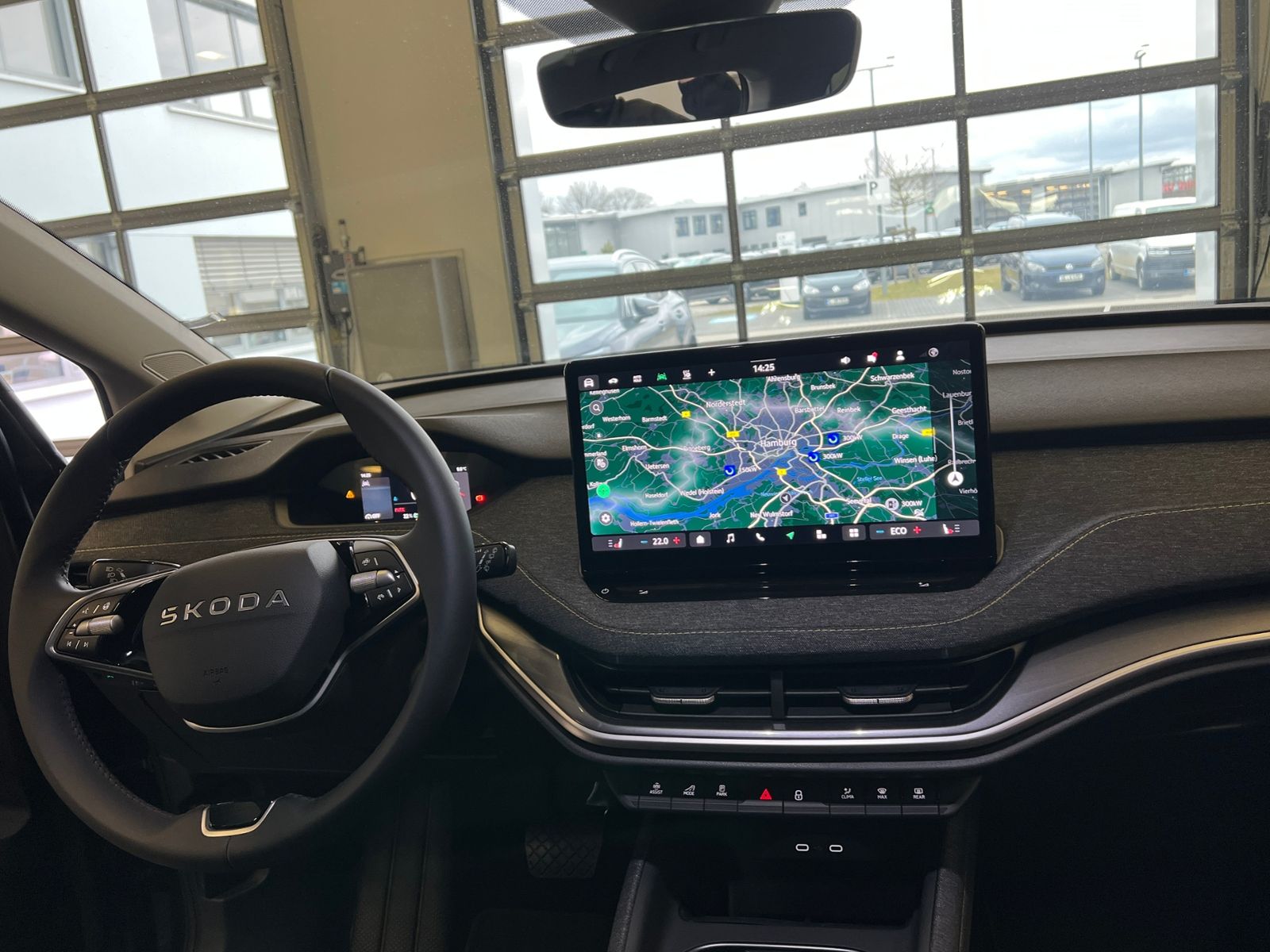 Fahrzeugabbildung SKODA Elroq 50 TOUR *AHK,Navi,19"-Felge*
