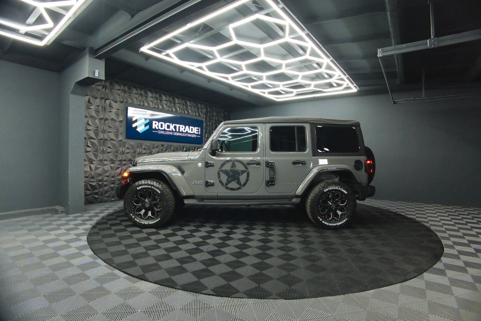 Fahrzeugabbildung Jeep Wrangler 3.6 V6 UNLIMITED SAHARA OFFROAD 4x4 LED