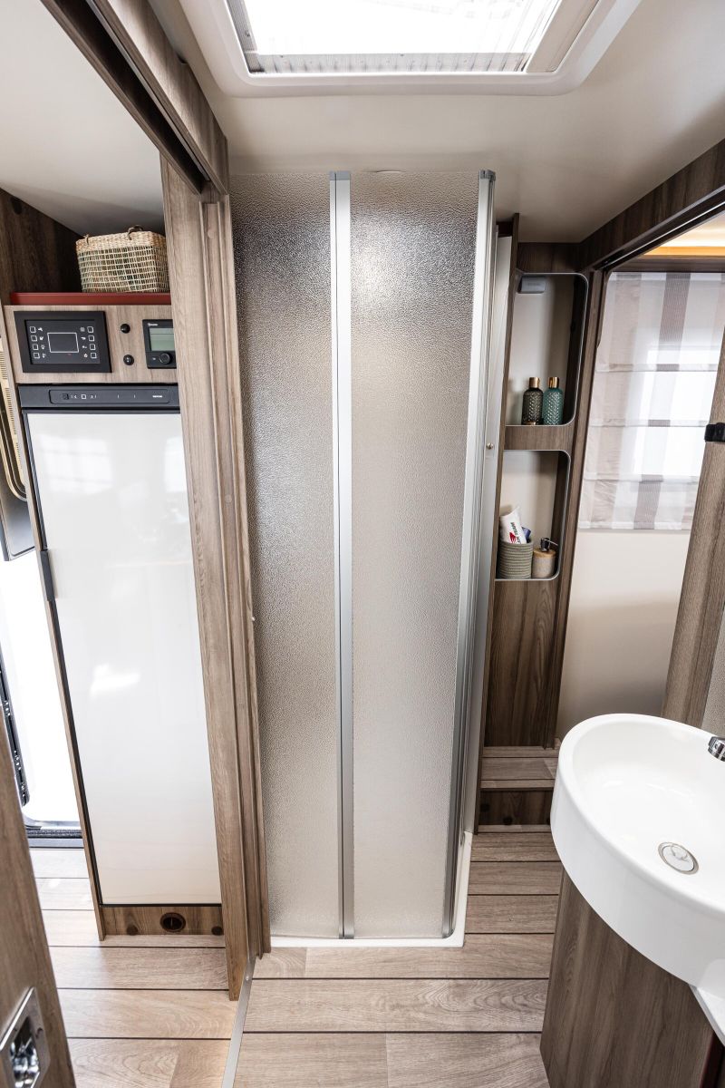 Fahrzeugabbildung Roller Team Kronos 266 TL Ford