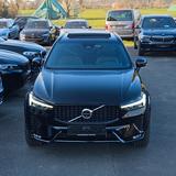 Volvo XC60 R Design*seltener B6!*AIRRIDE*22'*NP81t€ - Volvo XC60: Luftfederung