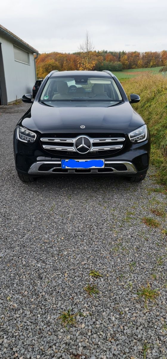 MERCEDES-BENZ GLC 300 d 4MATIC Autom. -