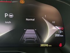 Fahrzeugabbildung DS Automobiles DS 7 BlueHDI 130 EAT8 Étoile Opera Hellgrau