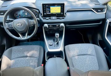 Toyota RAV 4 - 8