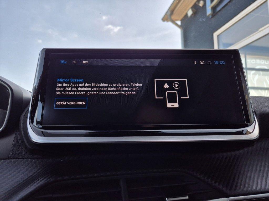 Peugeot 2008 Hybrid 145 Allure KLIMAAUT.+LED+SITZHZG.