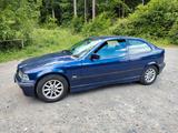 BMW E36 316i Compact TÜV 06/27 Klima BJ: 07/2000 - BMW 316 Limousine 316i e36 mit Benzin-Antrieb