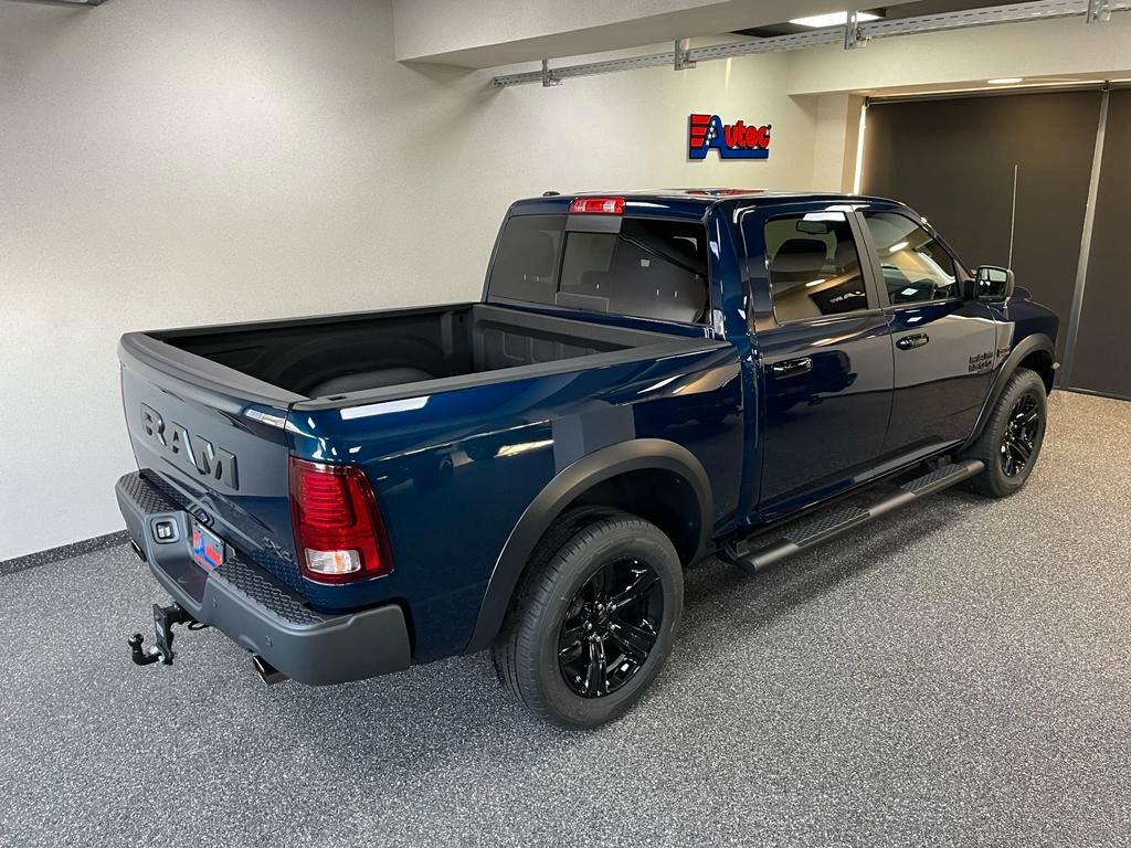 Fahrzeugabbildung Dodge WARLOCK CLASSIC CREW CAB HEMI 4x4 SOFORT!!