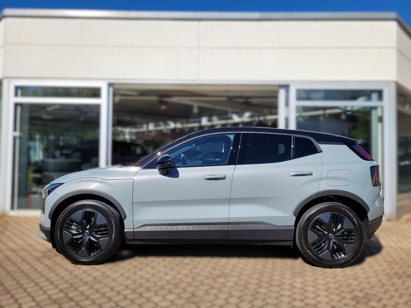 Volvo EX30 Cross Country Ultra Twin Performance AWD Ga imagem 2