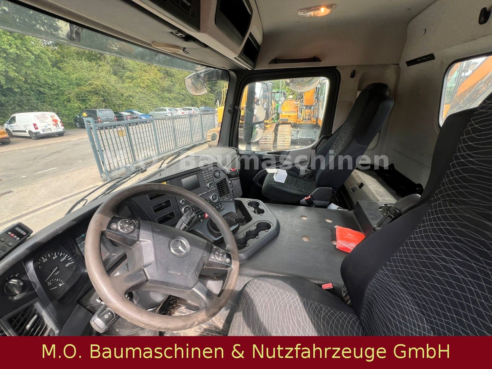 Fahrzeugabbildung Mercedes-Benz Antos 2543/Euro 6/Hiab XR 21S59/