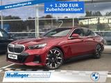 BMW i5 e40 M Sportpaket  HUD B+W AHK - rote BMW i5