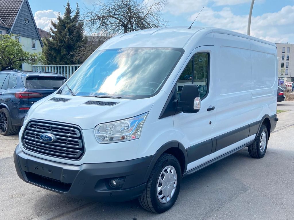 Image of Ford Transit
