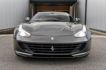 2018 Ferrari GTC4LUSSO — миниатюра 25