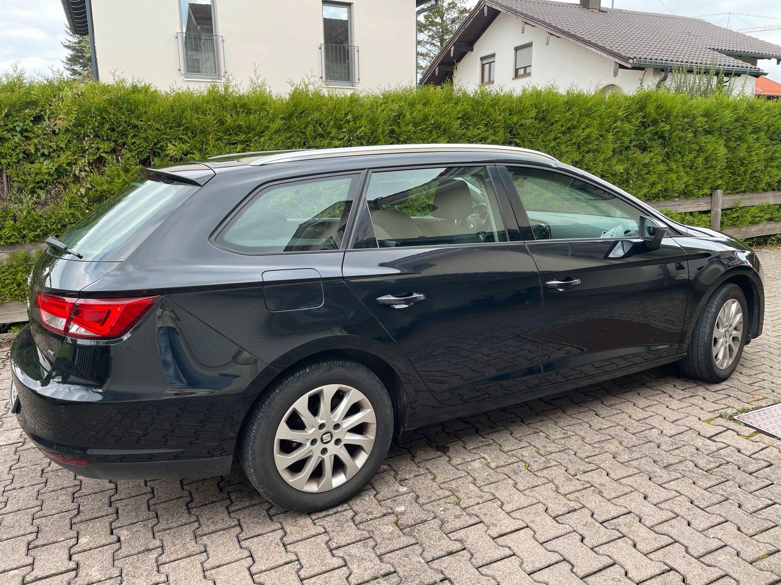 Seat Leon 2014 — engine 105 HP (77kW)