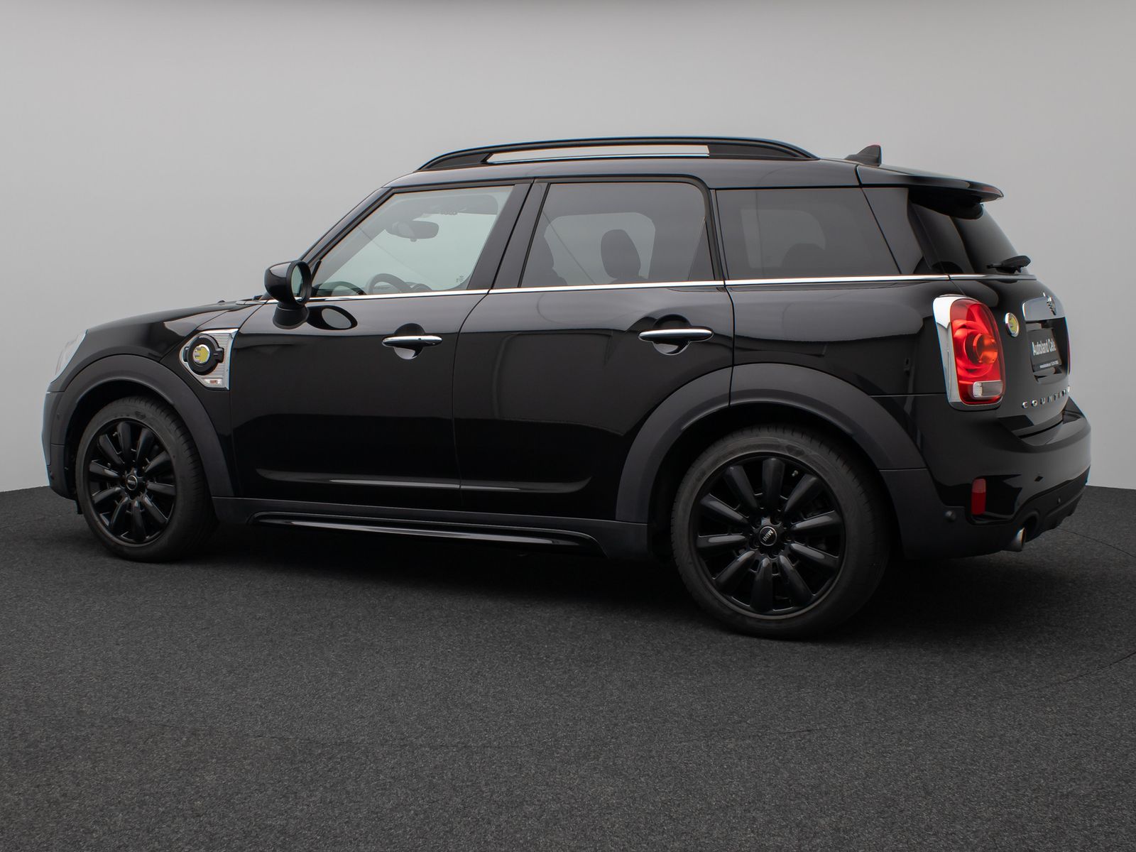 Fahrzeugabbildung MINI Countryman SE (Cooper) ALL4 Panorama Kamera HUD