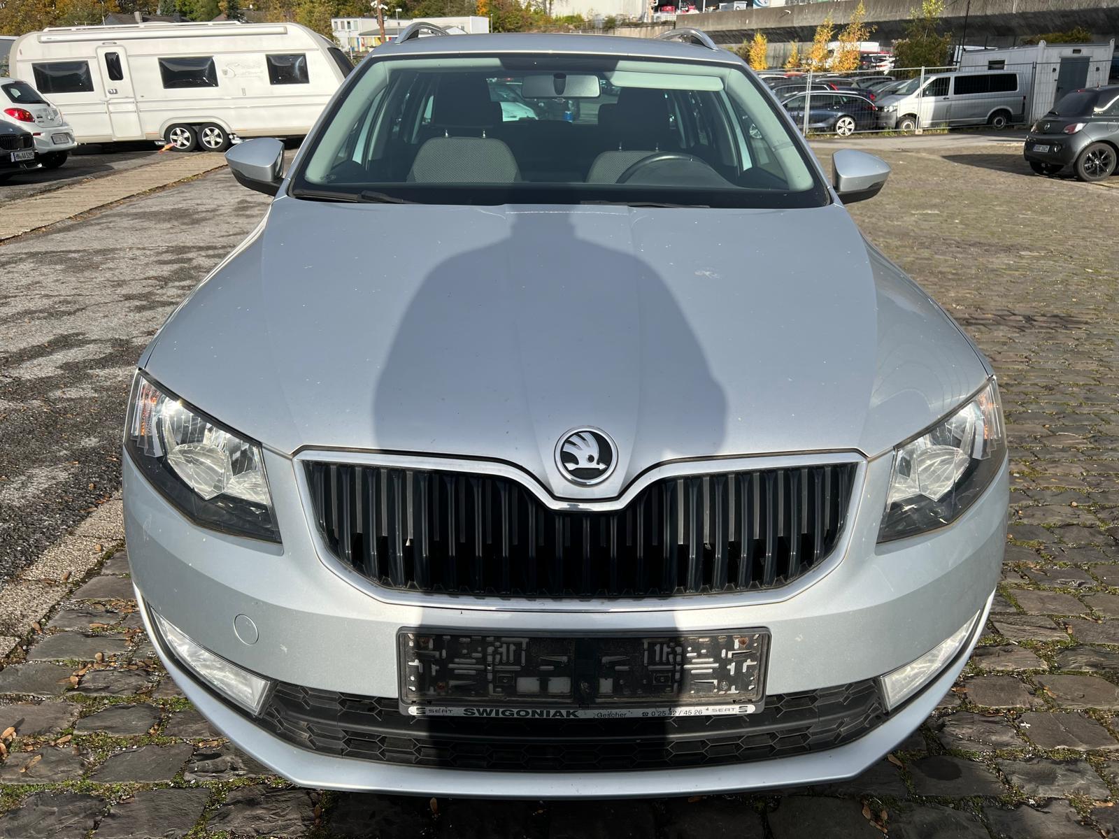 Skoda Octavia 2013 — photo 8