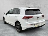 Volkswagen Golf VIII LIM. UNITED 1.5 TSI KLIMA+KAMERA+AHK - gebrauchte Kleinwagen in Plauen