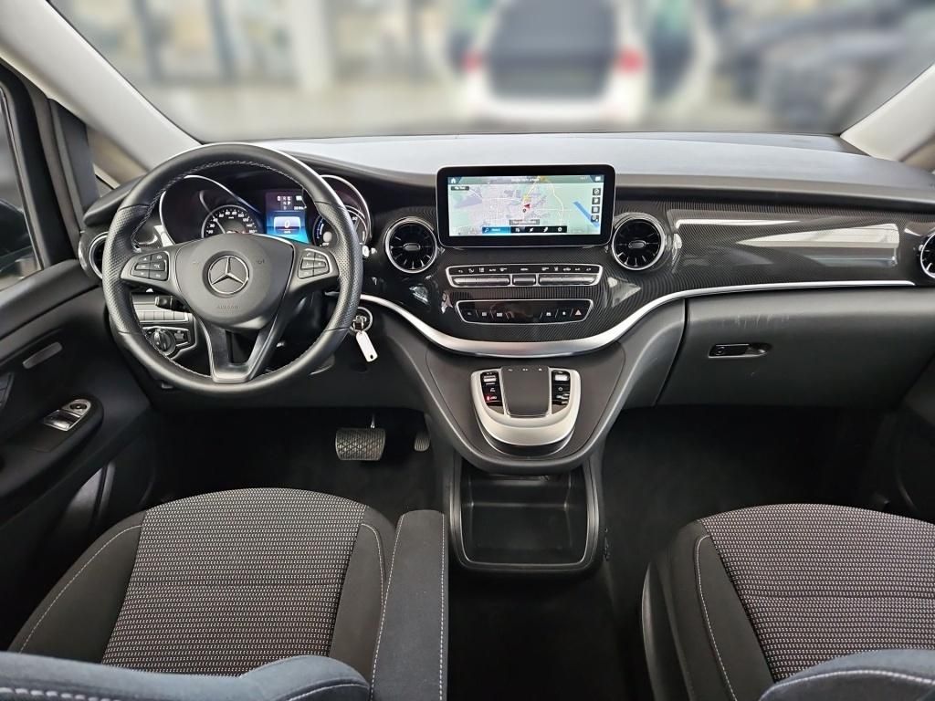 Fahrzeugabbildung Mercedes-Benz EQV 300 extralang 8 Sitze 2x Klima 2x elektr. ST