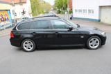 BMW 318i Touring 6 Gang Klimaaut. Leder Xenon - BMW 318 aus 2009: Kombi