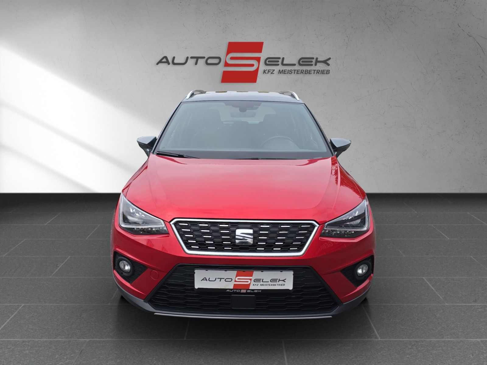 Fahrzeugabbildung SEAT Arona Xcellence*Navigationssystem AHK PDC SiTZHE