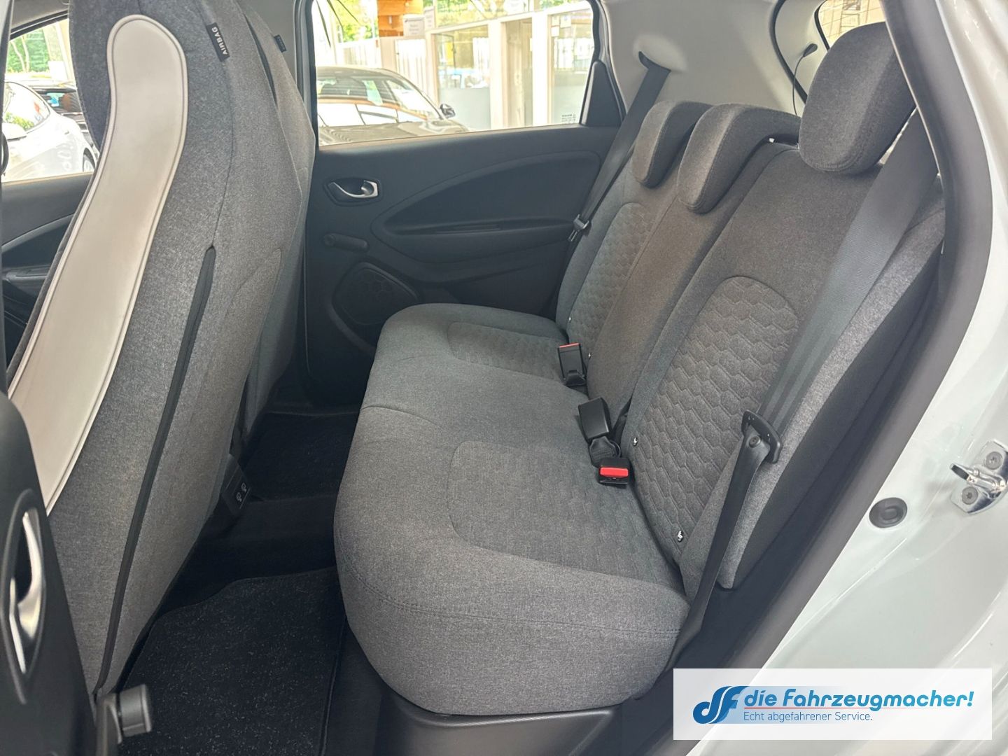 Fahrzeugabbildung Renault ZOE Experience R110 Navi Digitales Cockpit LED A