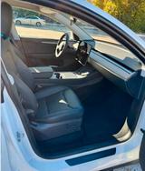 Tesla Model Y RWD AHK LFP Komfort Display - Tesla Model Y AHK Gebrauchtwagen