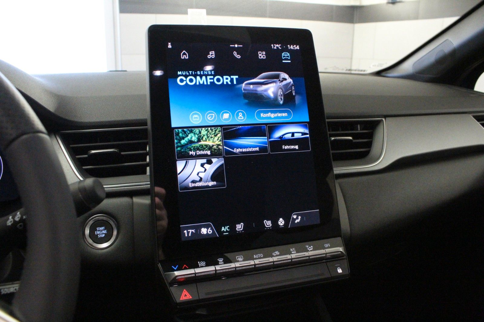 Fahrzeugabbildung Renault Captur Mild Hybrid 140 EDC *Navigations-Paket*