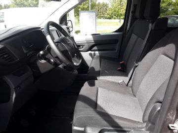 Bild 11 Opel Vivaro Kombi L 9 Sitzer
