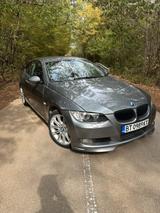 BMW 320i Coupé - BMW 320 aus 2007: Coupe