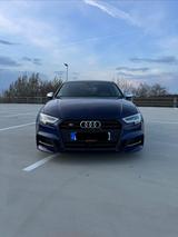 Audi S3 Limousine Vor-OPF, Remus, Gewindefahrwerk - Audi S3: Blau