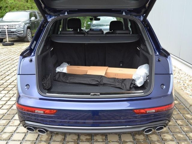 SQ5 3.0 TDI VOLL/LUFT/AHK/STAND-HZ/MATRIX/B&O/TO