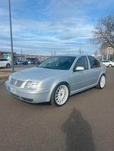 Volkswagen Bora V5 2.3 Highline - Volkswagen Bora: Highline