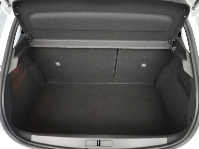 Corsa F FACELIFT+RÜCKFAHRKAMERA+SITZHEIZUNG+LENK