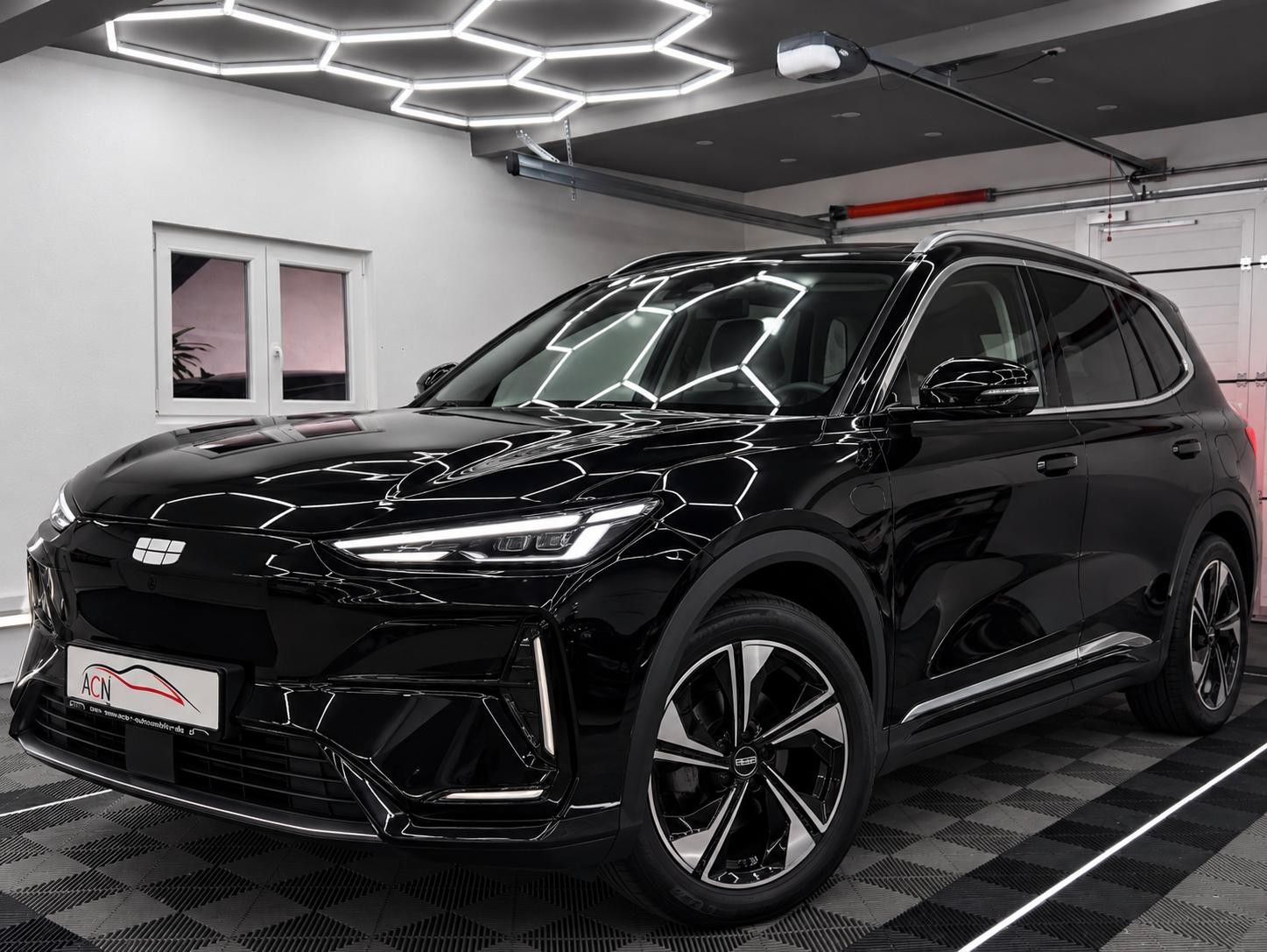 Fahrzeugabbildung GEELY E5 BEV 68kWh Max+/*PANO*/HuD/360*/*ACC*
