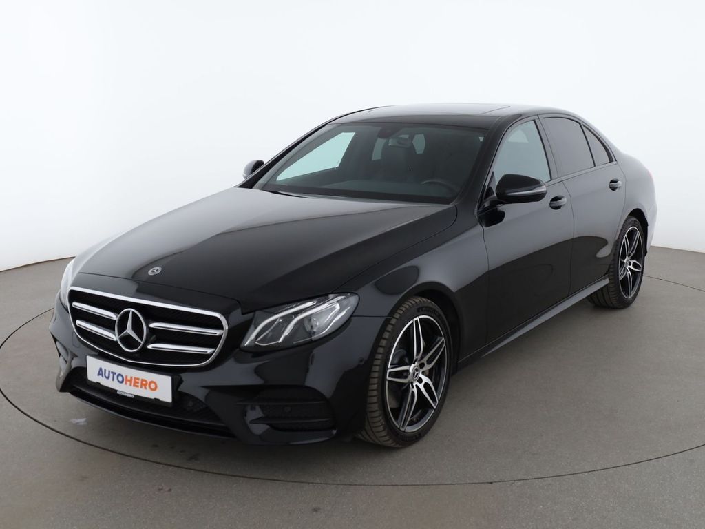 Image of Mercedes-Benz E 220
