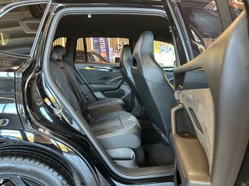 Volkswagen Tiguan *R-LINE*MASSAGE*LKHZ*ACC*CARPLAY*LED
