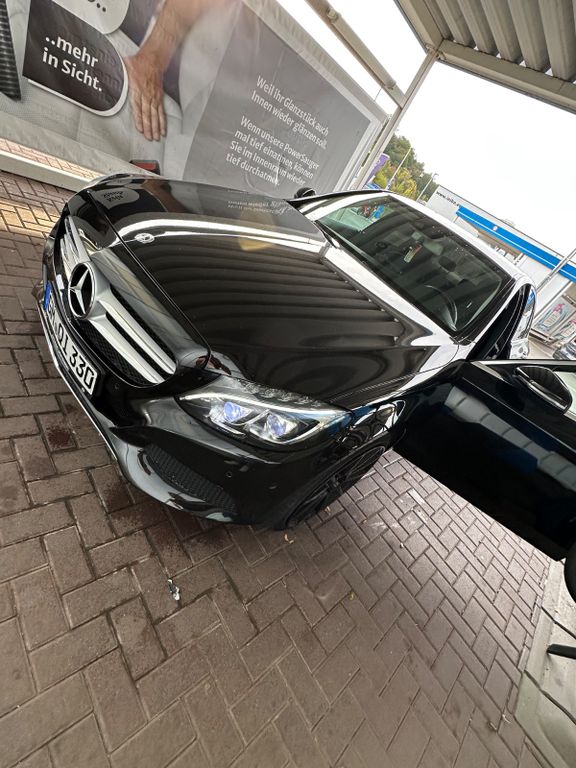 Image of Mercedes-Benz C 300