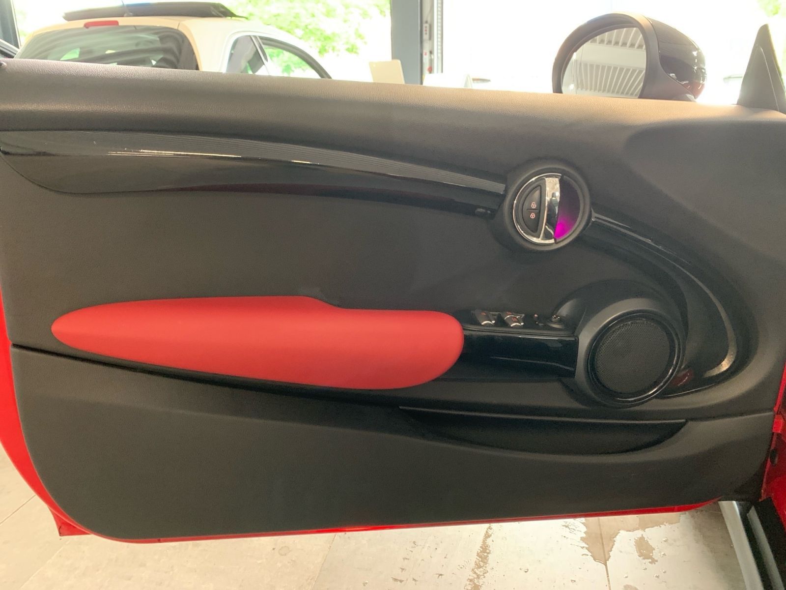 Fahrzeugabbildung MINI Cooper S Cabrio Navi LED Kamera