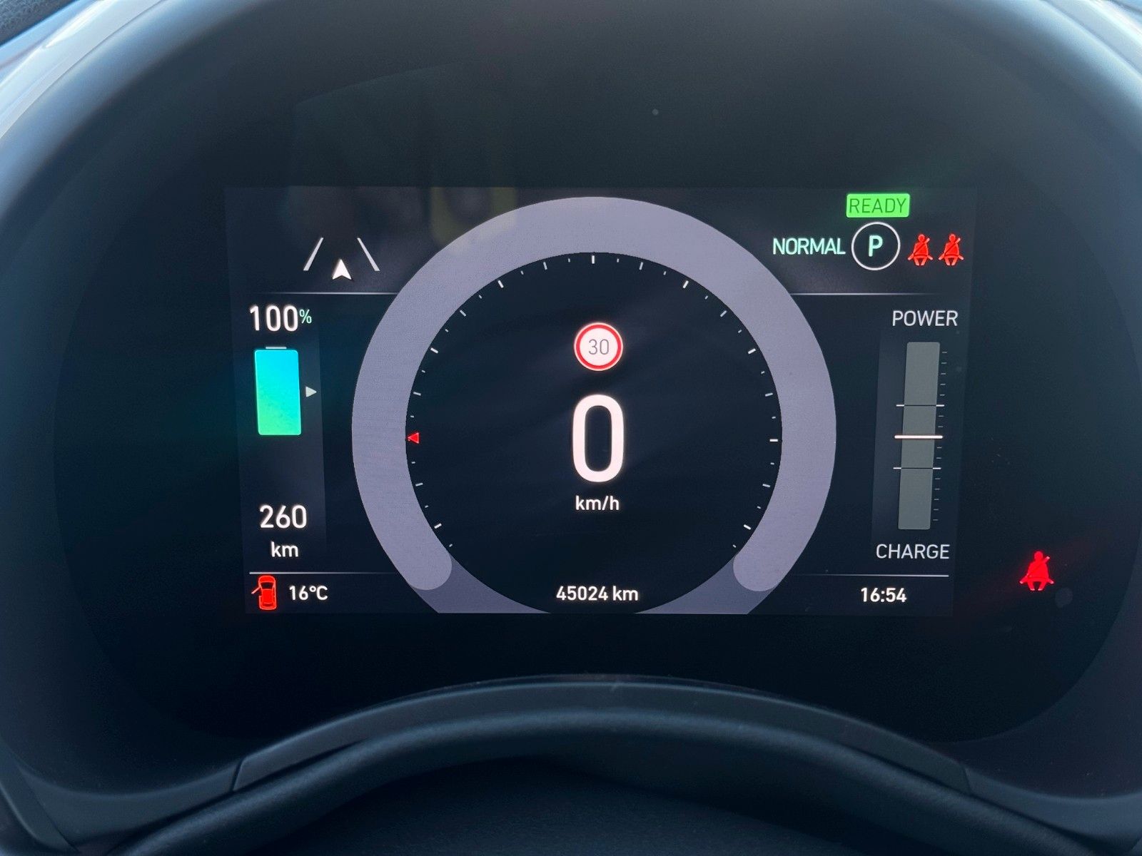 Fahrzeugabbildung Fiat 500e 3+1 Icon Navi Sitzheizung Kamera Tempomat