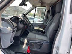 Fahrzeugabbildung Ford Transit Pritsche 350 L5 Doppelkabine,Zwillingsbe