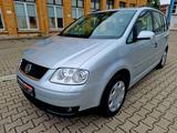 Volkswagen Touran Trendline*7.Sitze*Klima*Tüv Neu* - gebrauchte VW Touran aus dem Jahr 2004