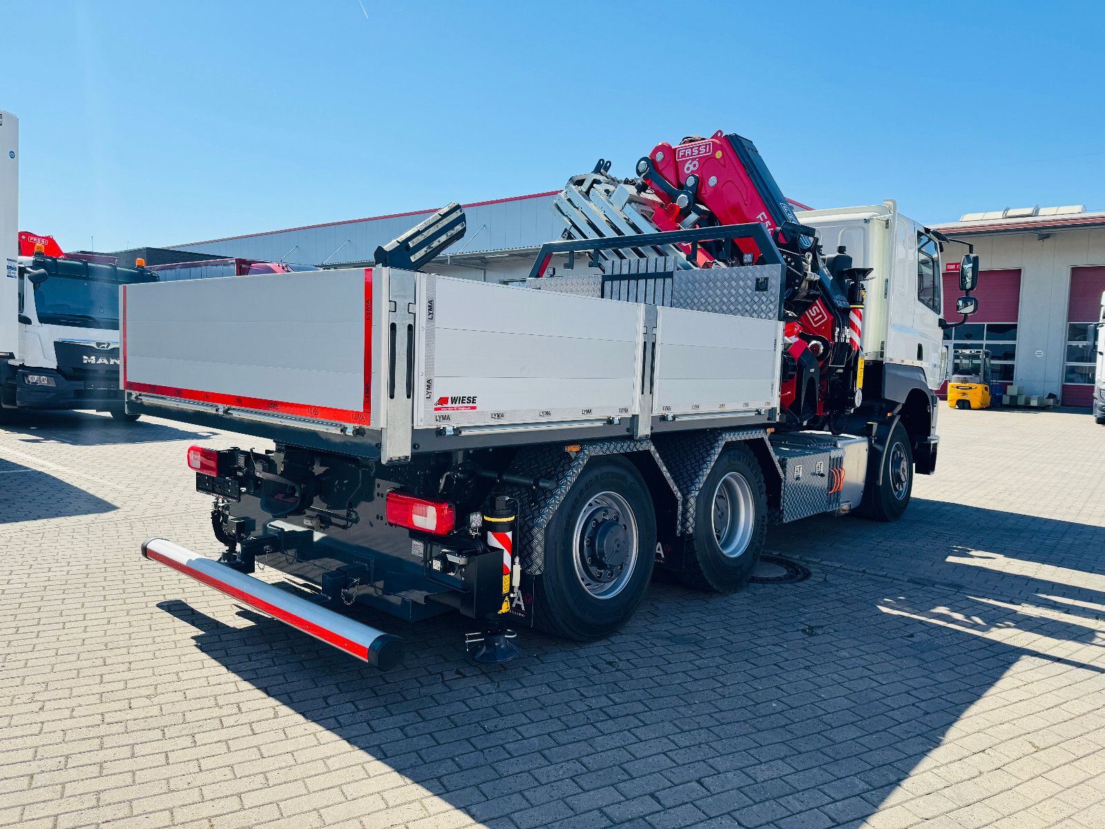 Fahrzeugabbildung Tatra 6x6x6 Phoenix Fassi F545RA.2.27 L214 V20