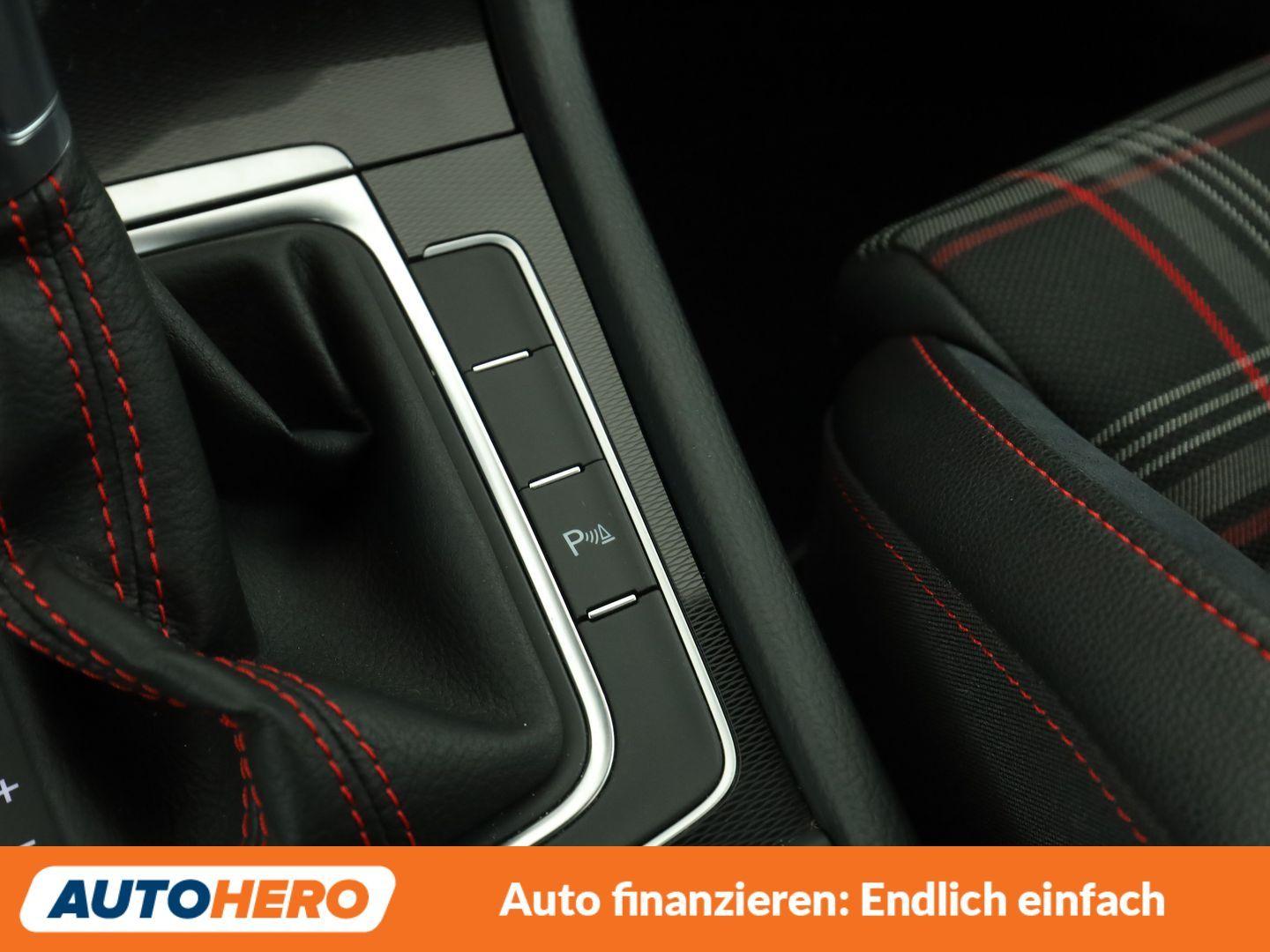 Volkswagen Golf VII 2.0 TSI GTI BlueMotion Tech Aut.*NAVI*