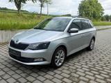 Skoda Fabia Combi Joy 1.Hand KLIMA TEMPOMAT - Skoda Fabia mit Anhängerkupplung Combi