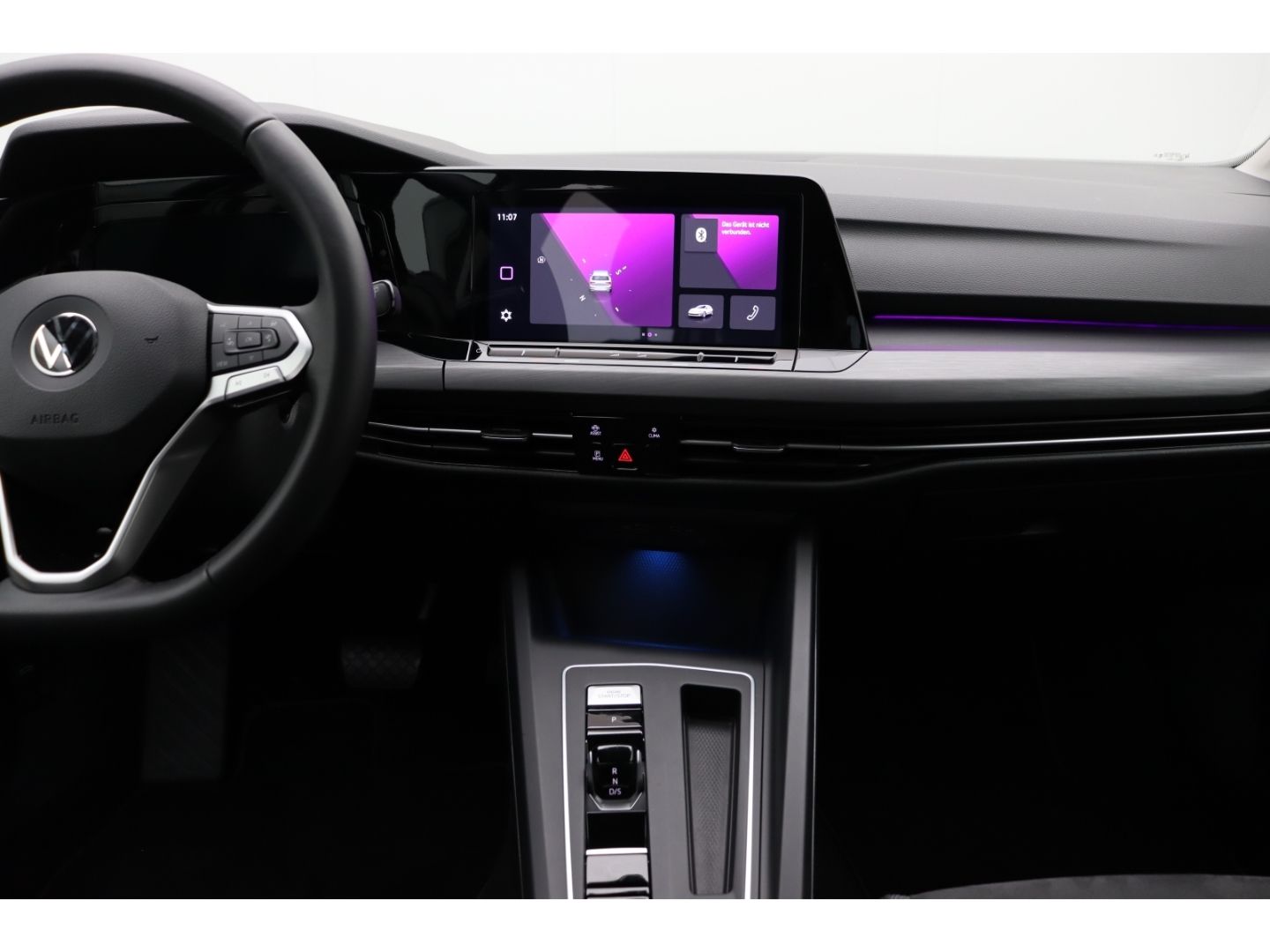 Fahrzeugabbildung Volkswagen Golf VIII 2.0 TDI DSG Style ACC Memory