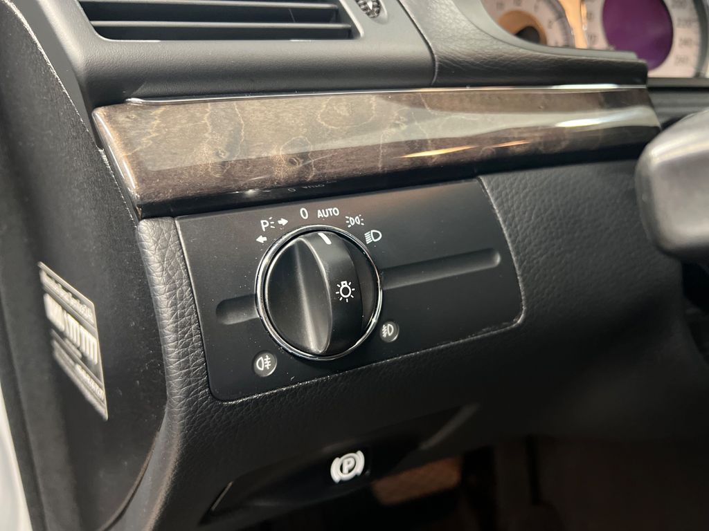 Mercedes-Benz E 200 T K AVANTGARDE/ 2.H/GARANTIE/ 2008/115.tKM Mercedes-Benz E 200 T K AVANTGARDE/ 2.H/GARANTIE/ 2008/115.tKM