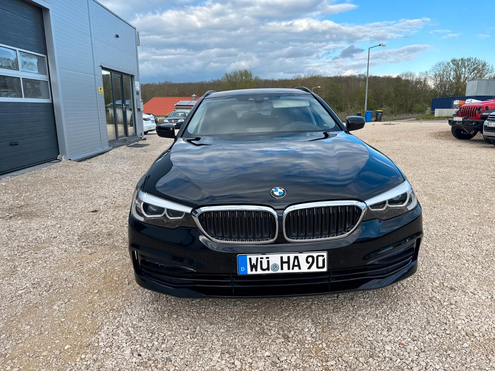 BMW 520 d xDrive Sport Line/ Head Up/BMW Garantie !