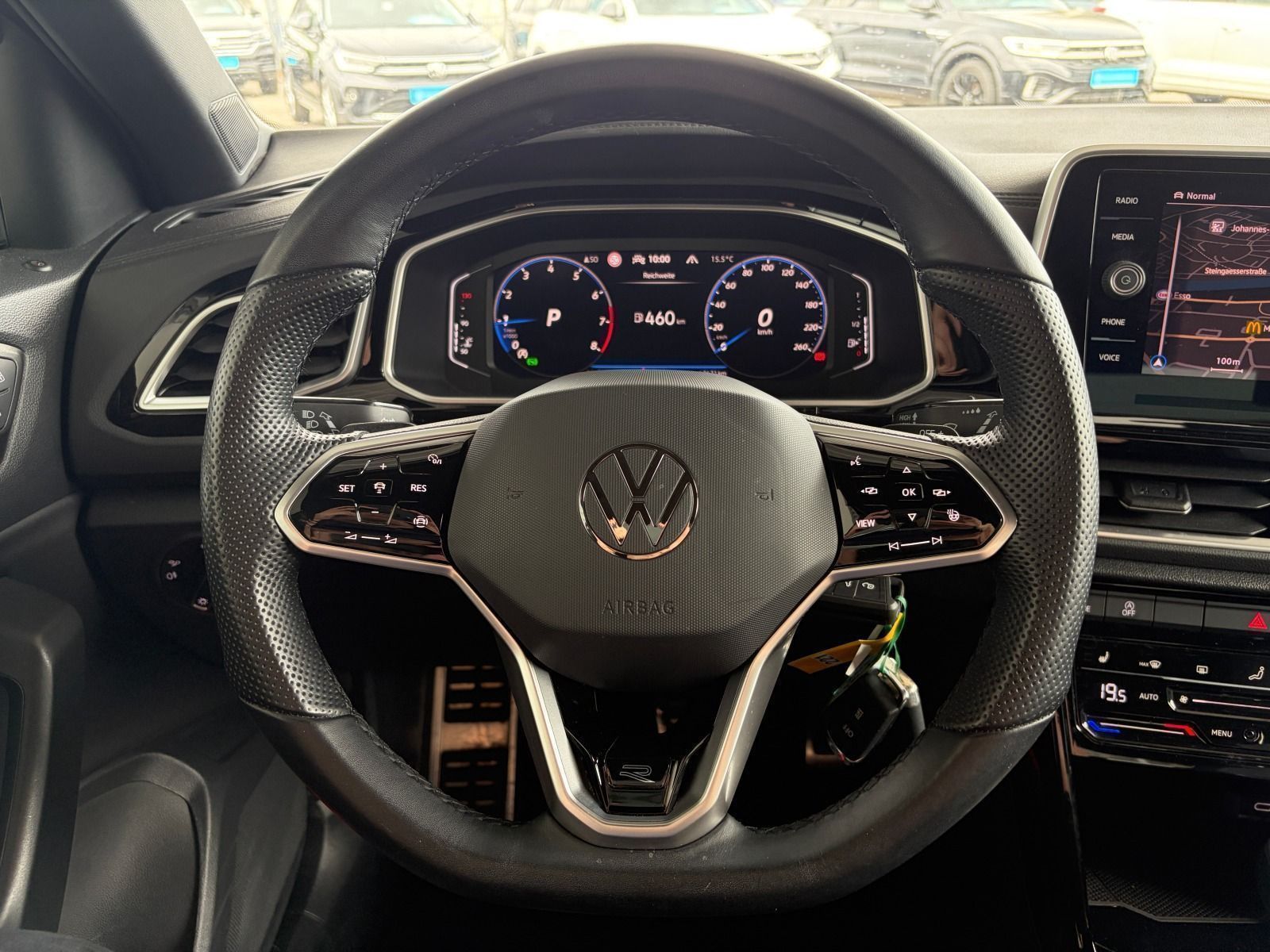 Volkswagen T-Roc - Bild 12