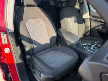 Alfa-Romeo Stelvio - 11